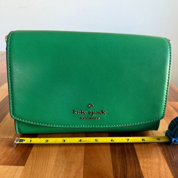 Kate Spade Green Leather Crossbody Bag with Gold Chain - Picture 9 of 11